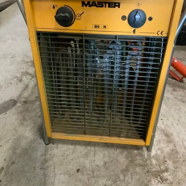 6AD34793-E484-49E0-BDD8-A257A8D6B45E